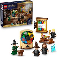 LEGO Harry Potter Hogwarts Şatosu: Seçmen Şapka Töreni 76460