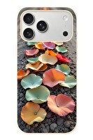 Le Balvo iPhone 17 Pro Max Uyumlu Toprakta Çiçekler Baskılı Silikon Kılıf