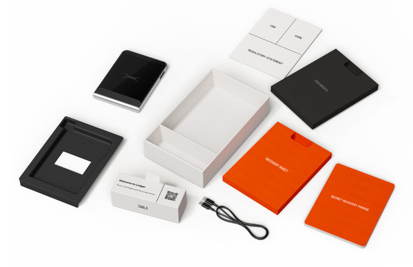 Ledger Flex Kripto Donanım Cüzdanı ve Recovery Key 8