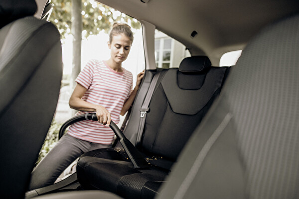 Karcher Wd3 S V17420 Metal Tanklı Makinesi