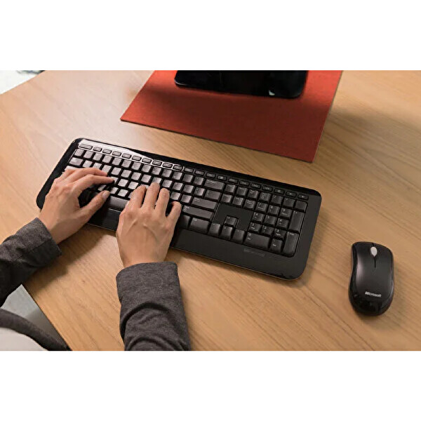 Microsoft PY900011 Kablosuz Klavye Mouse Set