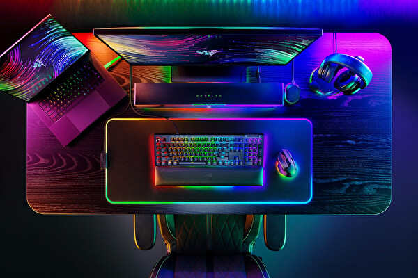 Razer Blackwidow V4 Pro Green Klavye