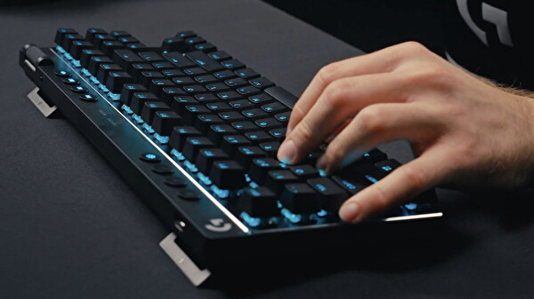 Logitech G PRO X TKL Lightspeed Kablosuz Tactile Siyah Oyuncu Klavyesi