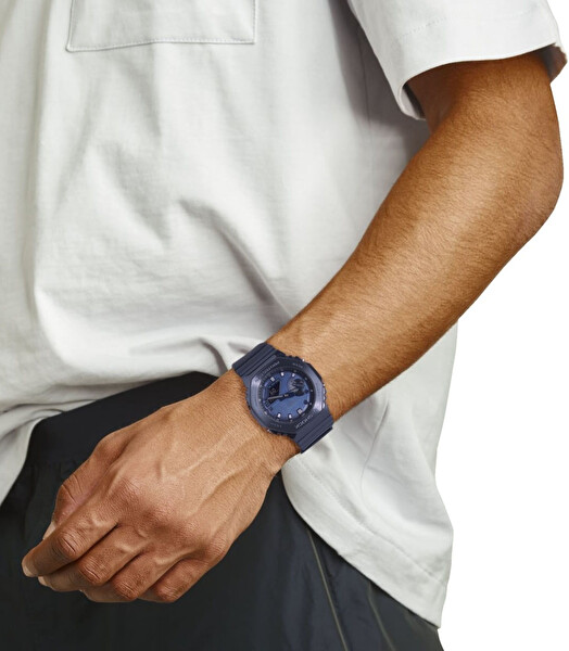 Casio GM-2100N-2ADR G-Shock Erkek Kol Saati