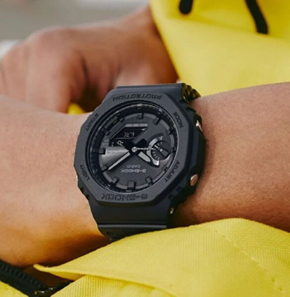 Casio GA-B2100-1A1DR G-Shock Erkek Kol Saati