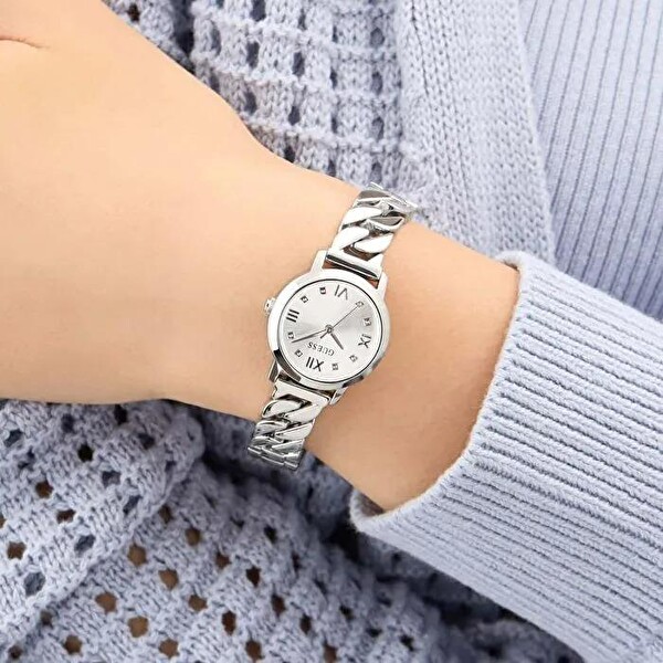 Guess GUGW0867L1 Kadın Kol Saati