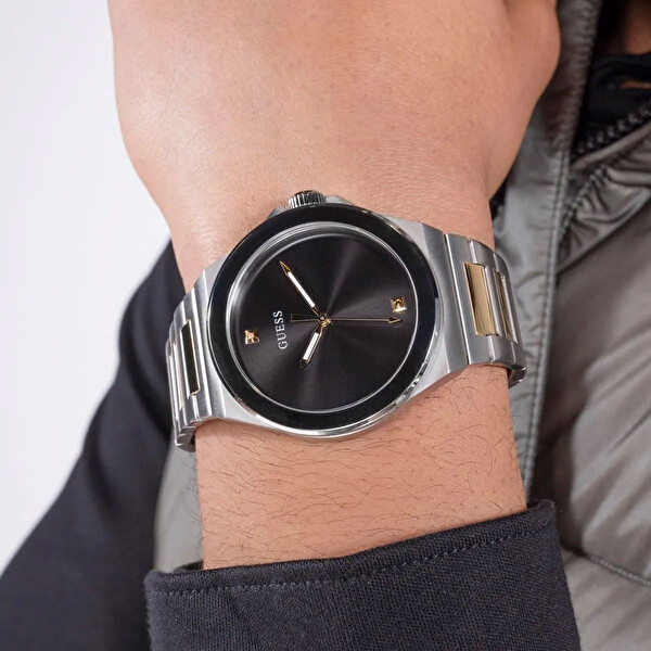 Guess GUGW0833G3 Erkek Kol Saati