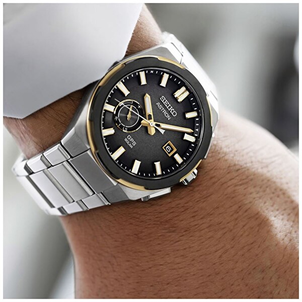 Seiko Astron SSJ026J Erkek Kol Saati