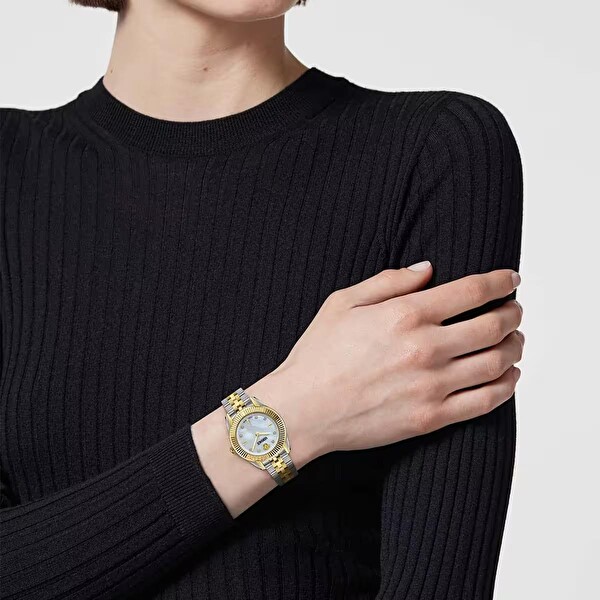 Versace VRSCVE9CA0625 Pırlantalı Kadın Kol Saati