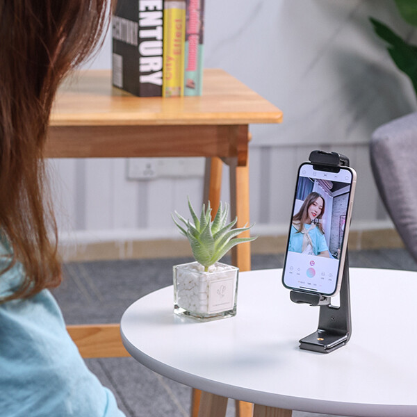 Ulanzi ST-20 Telefon Ve Tablet Tripod Standı