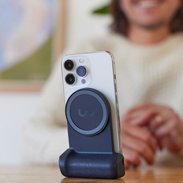 Shiftcam SnapGrip Siyah Magsafe Powerbank Özellikli Fotoğraf ve Video Çekim Aparatı
