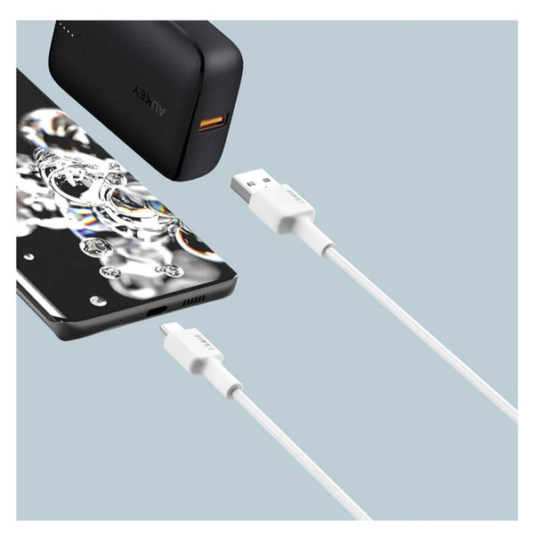 Aukey CB-CD30 USB-A to Type-C 90cm 480Mbps QC3.0 Darbe Örgülü Hızlı Şarj ve Data Kablosu-Beyaz