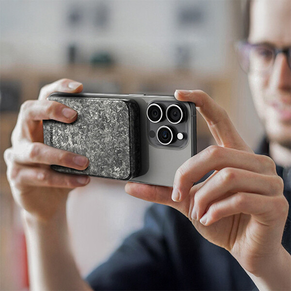 Sharge CarbonMag 10.000 mAh Magsafe Destekli PowerBank