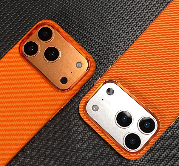 Rova iPhone 17 Pro Uyumlu iPhone Uyumlu Karbon Fiber Desenli Ultra İnce Koruyucu Kılıf – Turuncu