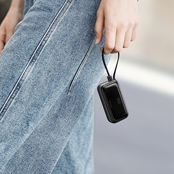 Mcdodo MC-7800 5000mAh Dahili Kablolu 22.5W Taşınabilir Şarj Aleti