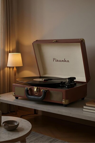 Piranha 7325 Bluetooth'lu Çantalı Pikap - 33-45-78 Devir Tüm Plaklarla Uyumlu