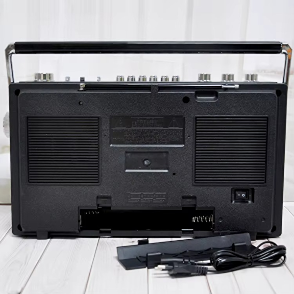 Flagen Retro Büyük Boombox Kaset Çalarlı Radyo USB/TF - Bluetooth Destekli Taşınabilir Müzik Çalar