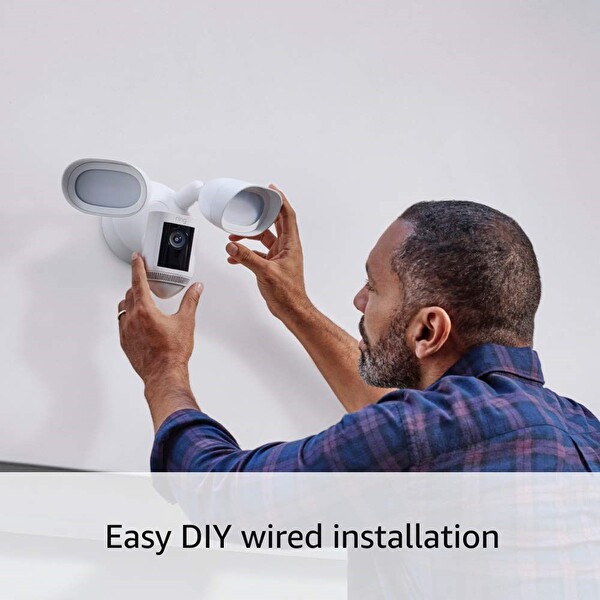 Ring Floodlight Grafit Cam Wired Pro Kuş Bakışı Ve 3D Hareket Algılama B09PTJKC33