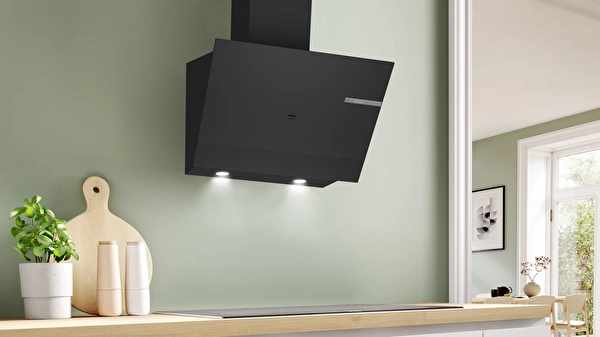 Bosch DWK67PJ60T Siyah Duvar Tipi Ankastre Davlumbaz