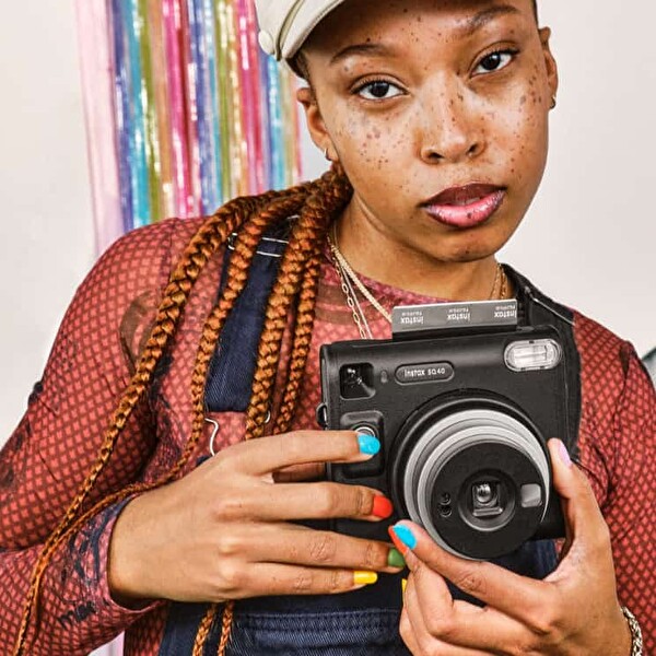 Fujifilm Instax SQ40 Siyah Şipşak Fotoğraf Makinesi