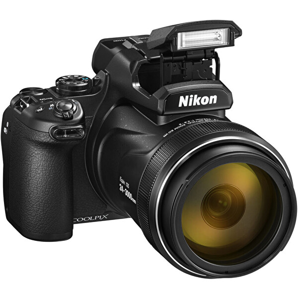 Nikon Coolpix P1100 Dijital Fotoğraf Makinesi (Resmi Distribütör Garantili)
