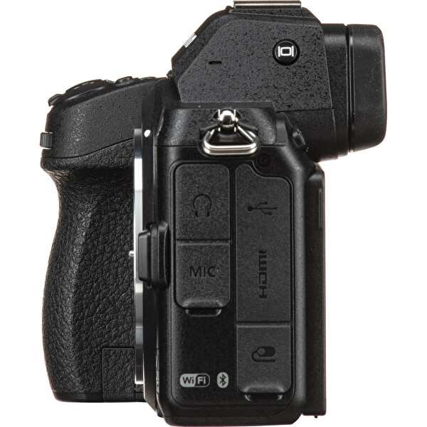 Nikon Z5 Gövde Aynasız Fotoğraf Makinesi