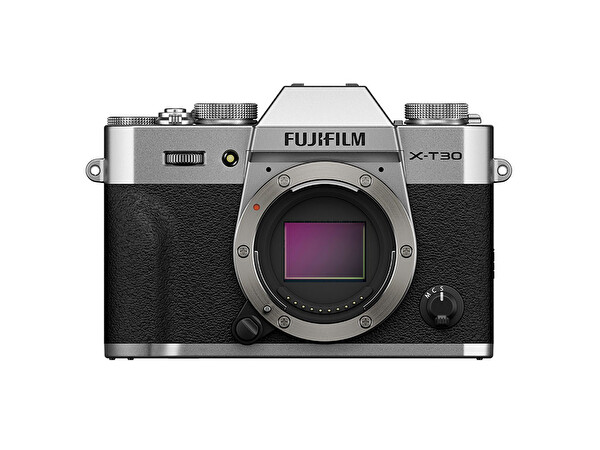 Fujifilm X-T30 III Gümüş + XC15-45mm Kit