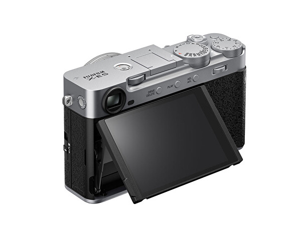 Fujifilm X-E5 Gümüş XC13-33 MM Kit