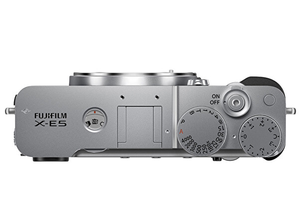 Fujifilm X-E5 Gümüş XC13-33 MM Kit
