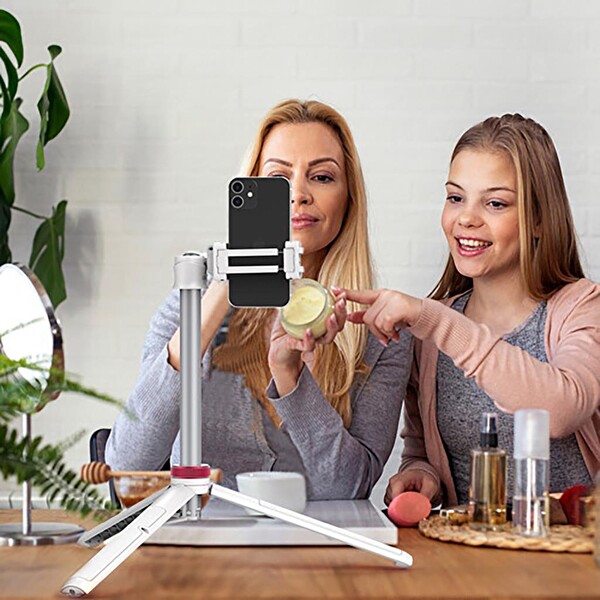 Ulanzi MT-44 Uzatılabilir Vlog Beyaz Tripod