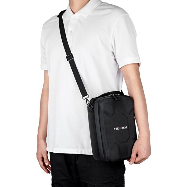 Fujifilm BLC-XBAG-2 Omuz Fotoğraf Makinesi Çantası - Siyah
