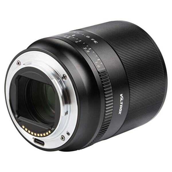 Viltrox AF 35 MM F/1.8 FE Sony E Uyumlu Fotoğraf Makinesi Lensi