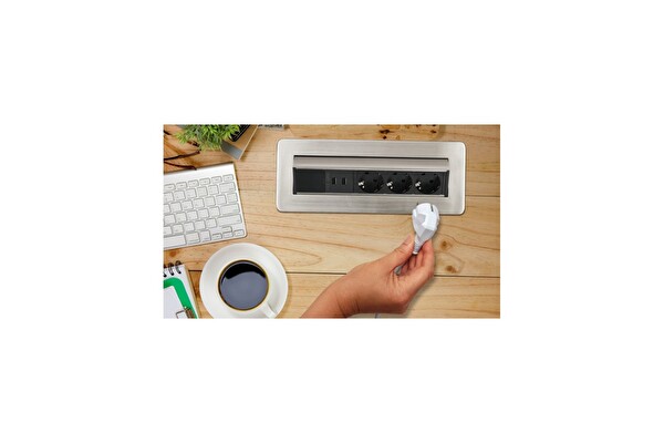 Brennenstuhl Ofis Ve Mutfak Masasına Ayarlanabilir 2 X USB 3 Soketli Priz