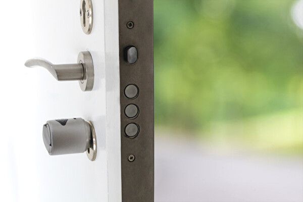 Desi Utopic R Akıllı Kilit IOS-Android Uyumlu - Akıllı Köprü