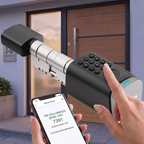 Neutron NTL-SC-09FKPB Akıllı Kapı Kilidi