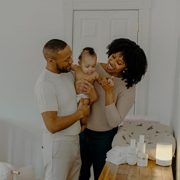 Nanit Ses - Işık Akıllı Bebek Gece Lambası ve Ses Makinesi