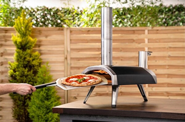 Ooni Fyra 12 Wood Pellet Pizza Fırını