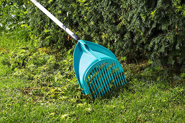 Gardena 3120 Çok Fonksiyonlu Bahçe Tırmığı Sapsız