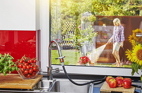 Gardena 18210 Aç Kapa Batarya Hortum Takma