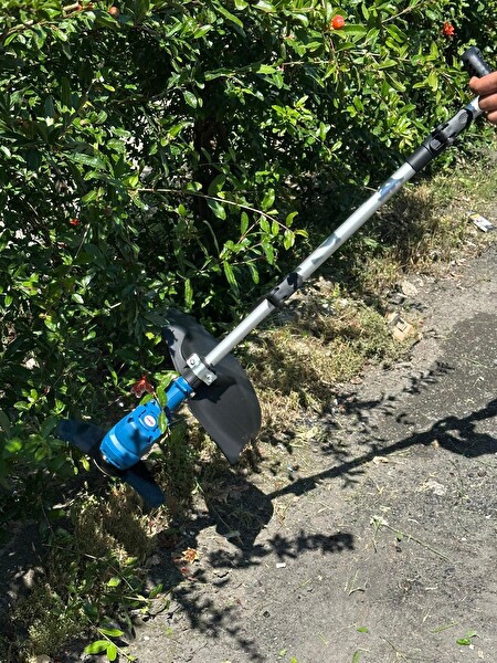 owermax RPC‑MM150 Kenar Çalı ve Ot Biçme Akülü Tırpan Teleskopik Misinalı Set