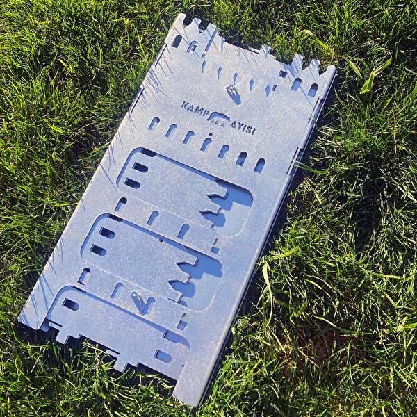 Kamp Ayısı CastleGrill 2 MM Galvaniz Çelik Katlanır 13 Şiş Kapasiteli Şiş Mangalı ve Ateş Çukuru