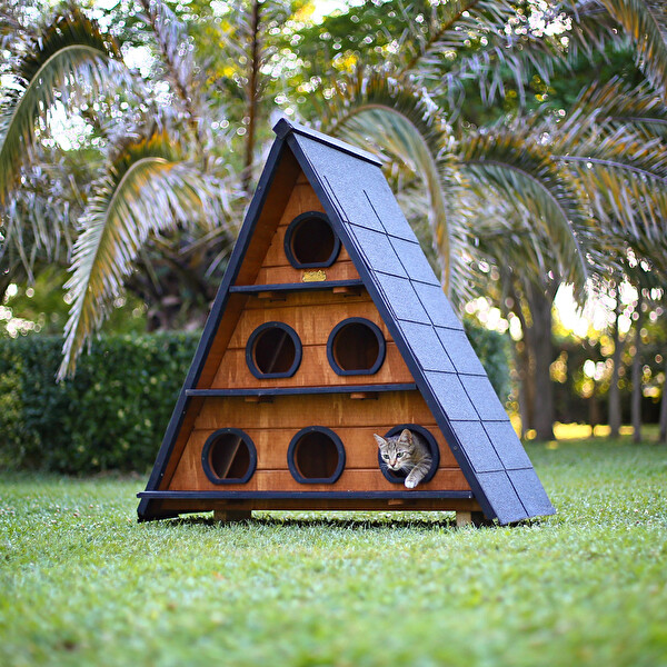 Mandu Ahşap Büyük Boy Üçgen Kedi Evi