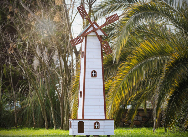 Mandu Ahşap Yel Değirmenli Kedi Evi