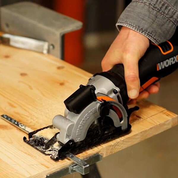 Worx WX426 400 W Profesyonel Çok Amaçlı Lazerli Daire Testere