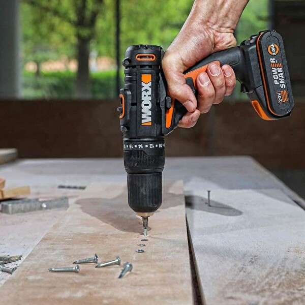 Worx WX108 20 Volt/2.0Ah. Li-ion Çift Akülü Profesyonel Şarjlı Matkap