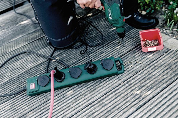 Brennenstuhl Super Solid SL IP54 Lisanslı 5'li Uzatma Priz