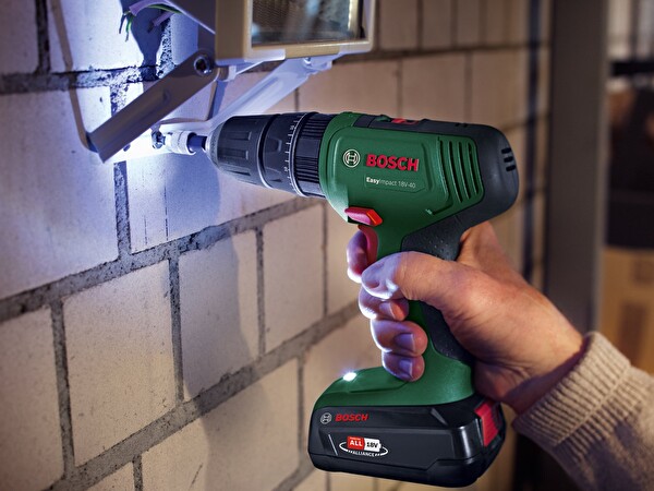Bosch EasyImpact 18V-40 Akülü Darbeli Matkap
