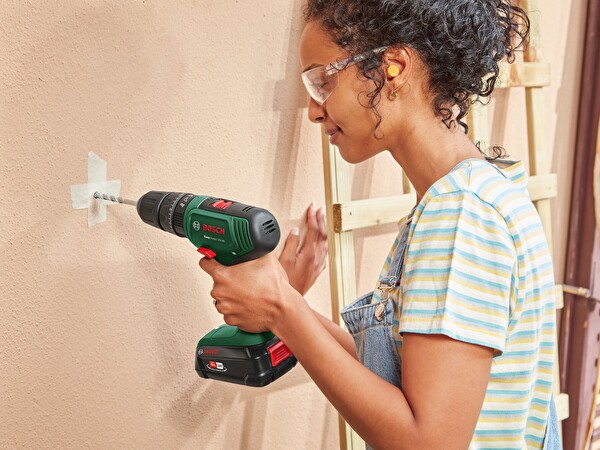 Bosch EasyImpact 18V-40 Akülü Darbeli Matkap