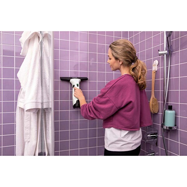 Karcher W2 Plus Şarjlı Cam Temizleme Makinesi