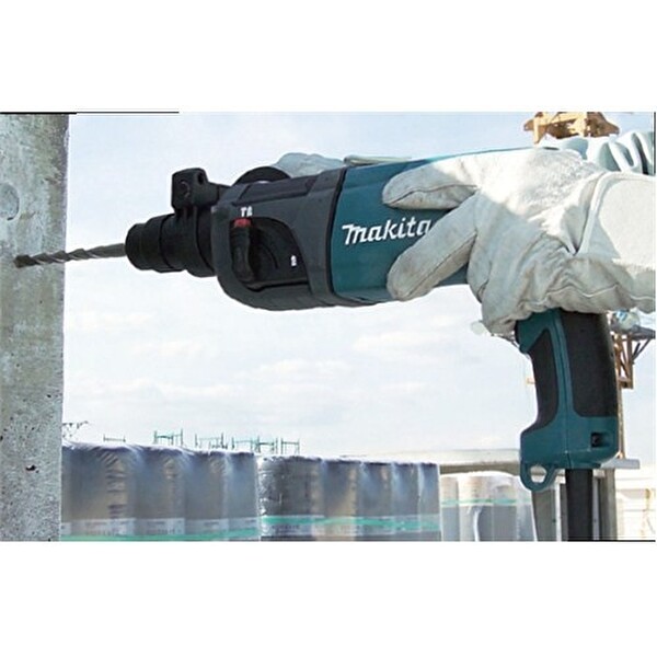 Makita HR2470 Kırıcı-Delici Matkap 780W